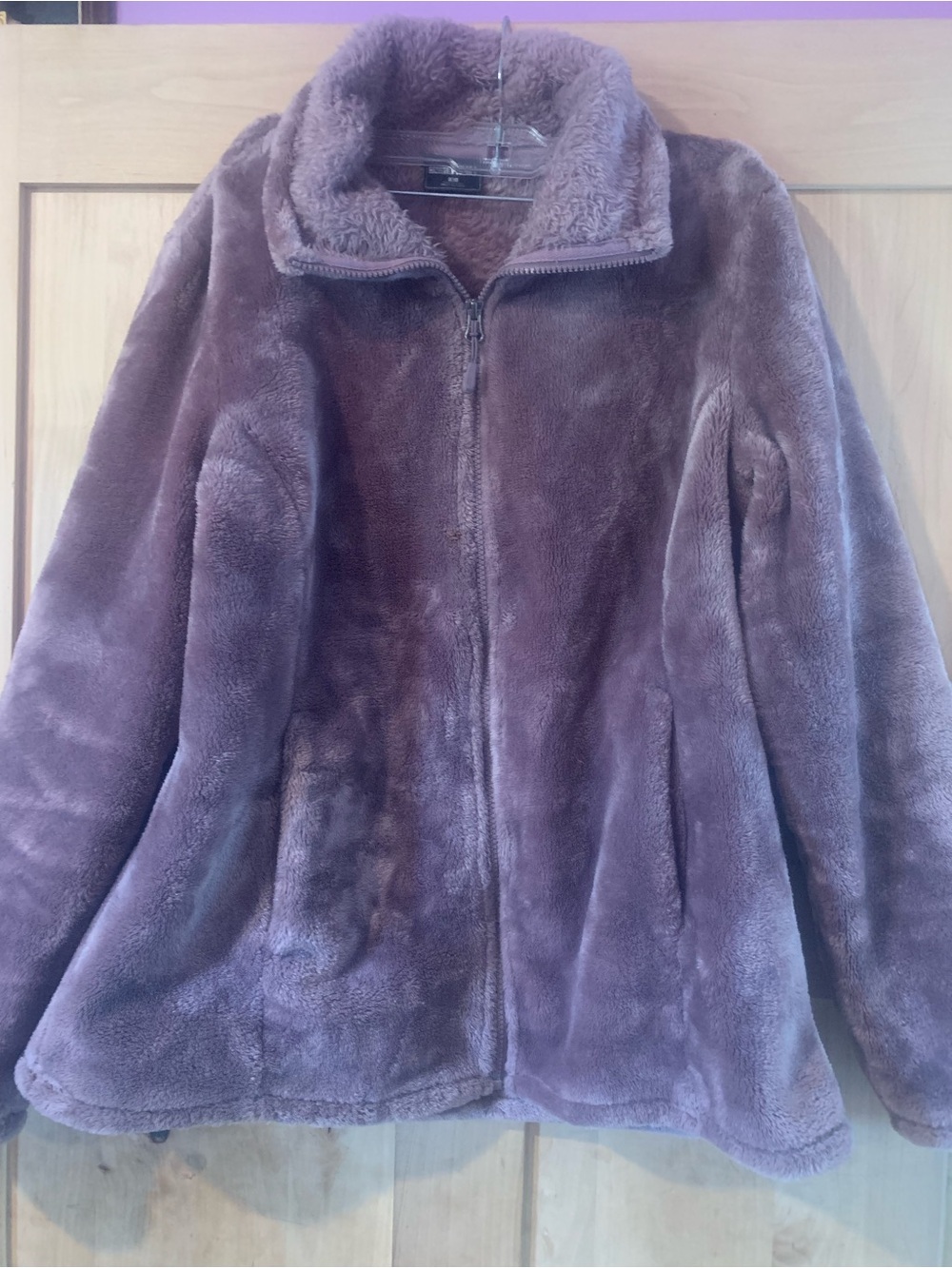 Womenโs 32 Degrees Plush Full-Zip Jacket in Mauve